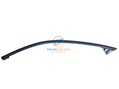 Nẹp viền trên cửa trước, phải - KB7W50981