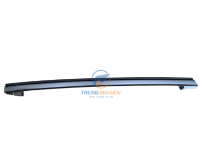 Nẹp viền trên cửa sau, trái - KB7W50995