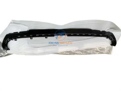 Ốp nhựa đen giữa cản sau - 86688A9500