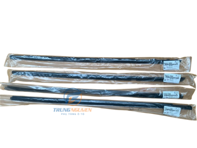 Nẹp chân kính cửa trước ngoài Morning - 822101Y000,822201Y000