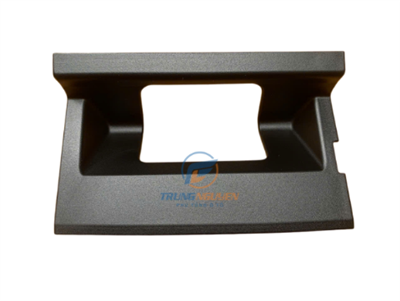 Ốp nhựa che công tắc mở nắp cốp sau - KB7W50858