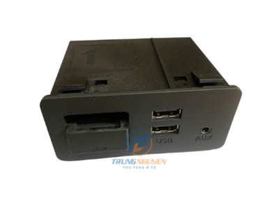 Ổ cắm USB + AUX Mazda 2,6,CX-5 - D09H669U0