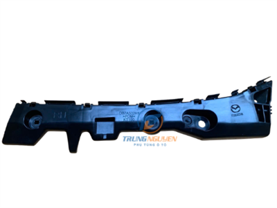 Bát nhựa bắt cản sau phải Mazda 2 - DB7A502H1