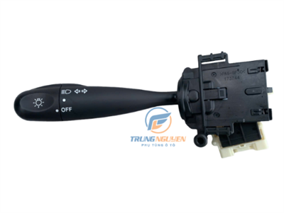 Công tắc đèn phacos Altis - 8414002130