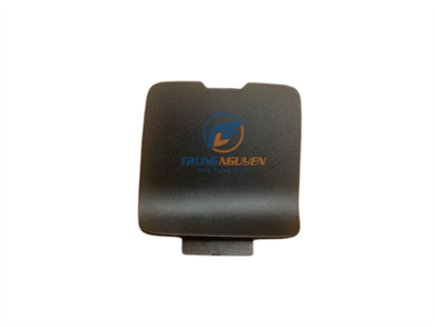 Nắp che lỗ móc kéo sau trái Mazda CX-8 - K0A150EK1